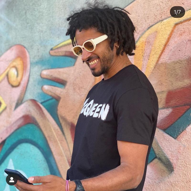 

Sunglasses Pink White Black Oval Mini Small Frame High Quality Women's Graffiti Men's Glasses