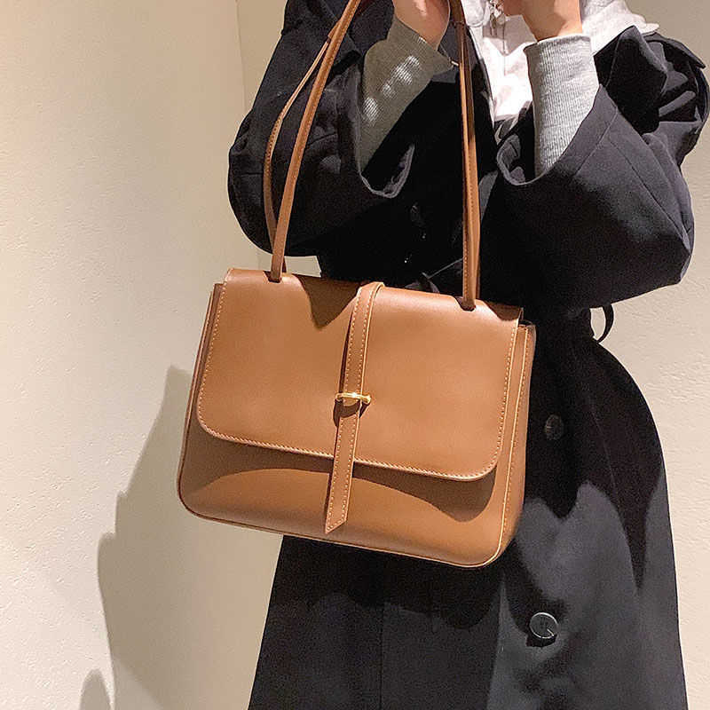 

High quality women's 2021 versatile new fashion armpit autumn and winter leisure ins large capacity shoulder bag generation, Black