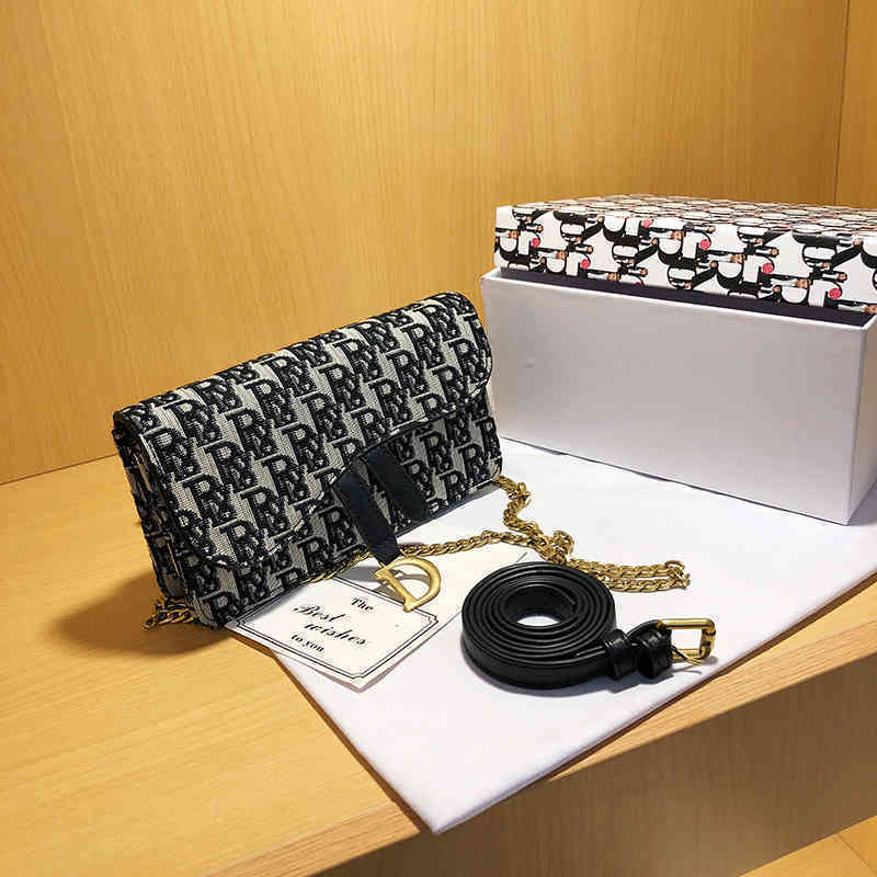 

2022 Latest Models handbag wholesale net red bag foreign style fashion small ins Waist Bag women's version one shoulder chain