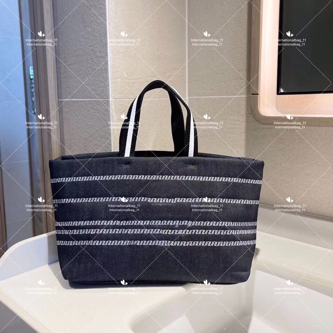

Denim fabric tote bags stylish lady large volume printed alphabetic Plain shopping bag vintage casual Shoulder handbag
