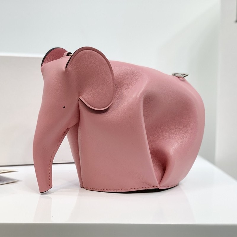 

Adopt imported cowhide fashion bags 92620 You can't put it down It is loved by fashionistas Perfect on the basis of appearance