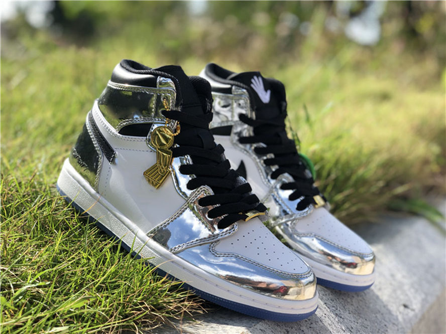 

Jumpman 1 High Pass The Torch Mens Basketball Shoes Silver Reflective Running Sneakers Men Sport Trainers Full Size Shipment 40.5--47.5