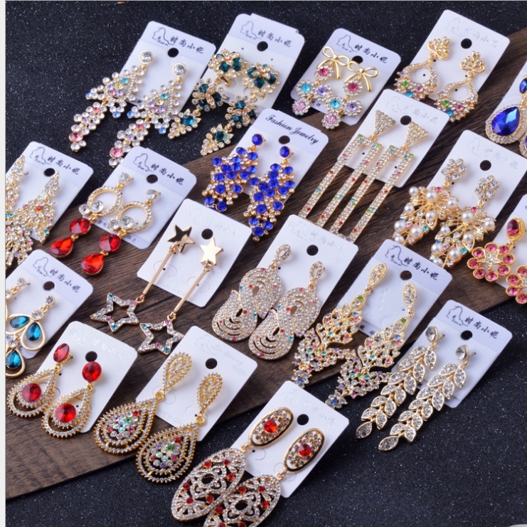 

2021 Design gold long tassel inlaid zircon earrings wholesale Rhinestone Tasse Earrings Long Rear Hanging Stud Personality Earring Woman