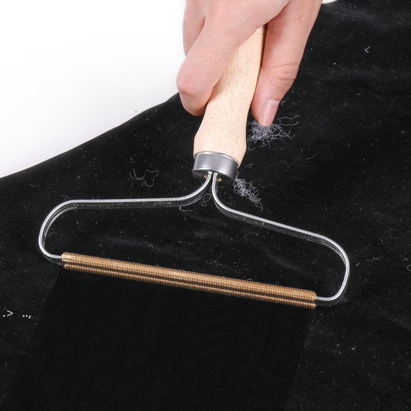 

Lint remover for clothes pet hair removes brushes electrostatic roller woolen coat fuzz fabric shaver LLE11384