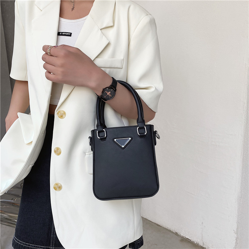 

Net red hand tote women's summer new foreign style shoulder messenger bag, White