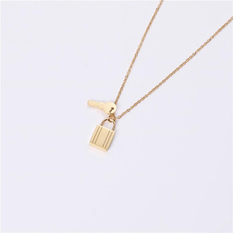 

Pendant Necklaces High End Stainless Steel Jewelry Key Padlock Necklace For Women, Silver
