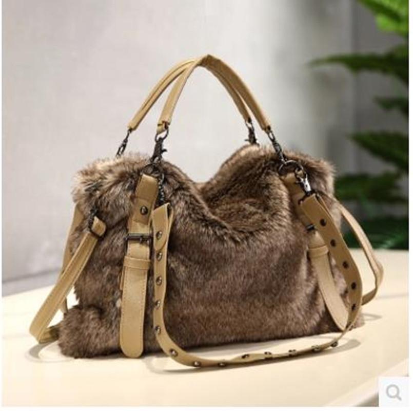

Women'sportable Plush bag new elegant temperament handbag designer imitates hair female Messenger Bag Fashion and leisure, Picture color