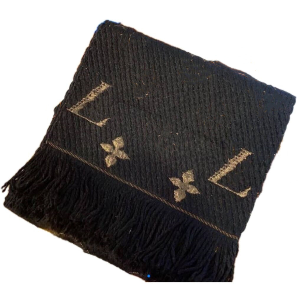 

Cashmere men man Printed embroidery style Designer Scarf Shawls Winter Print Satin Square Head women Scarves