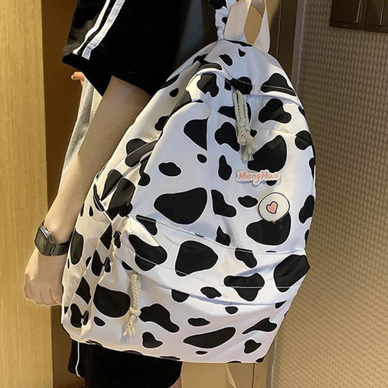 

JOYPESSIE Trendy Cute Milk Cow Printing Women Backpack School Bag for Teenager Girls Fashion Rucksack Waterproof Travel Mochila, Cows xfx2053