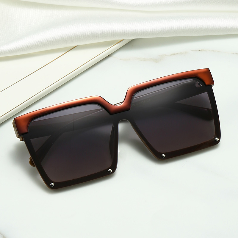 

Sunglasses Women Mens Designers Sunglassess with box Fashion Glasses Luxury