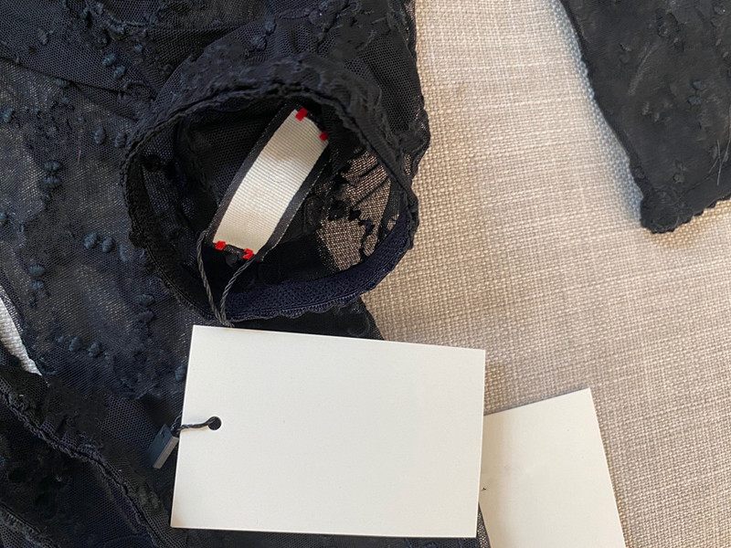 

Black Tulle Gloves For Women Designer Ladies Letters Print Embroidered Lace Driving Mittens for Women Ins Fashion Thin Party Gloves 2 Size