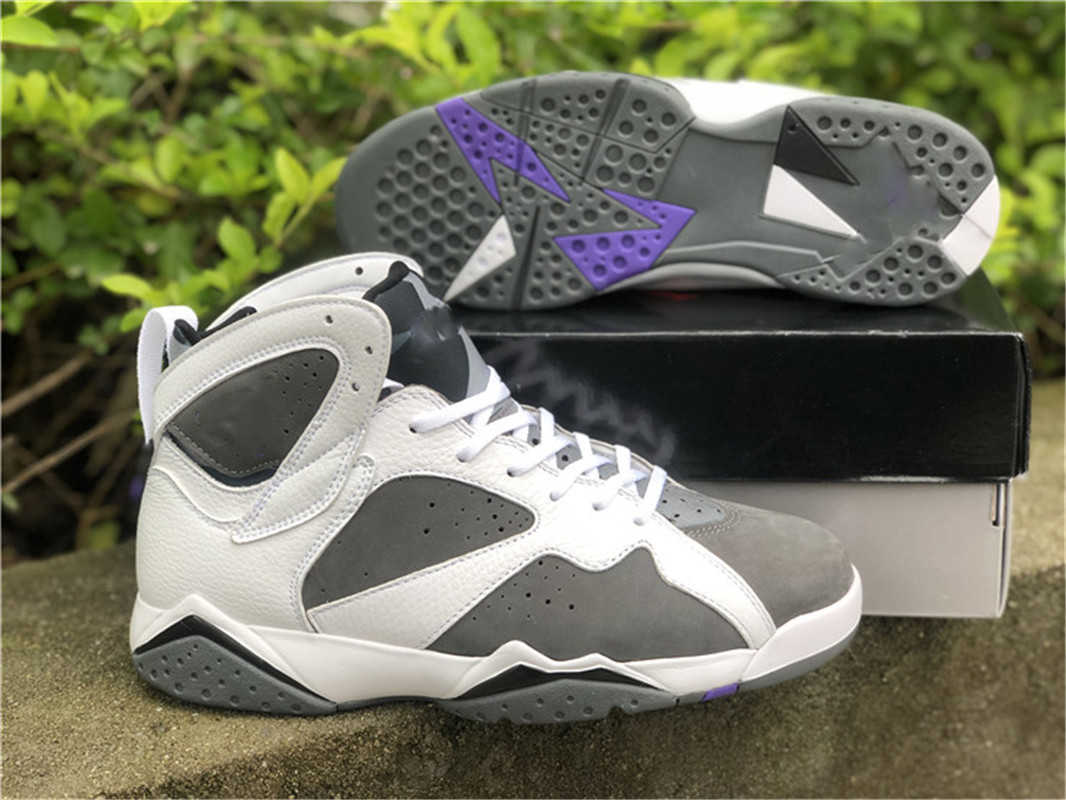 

2021 Authentic 7 Flint Jumpman 7s Man Athletic Shoes CU9307-100 White Grey Black Varsity Purple Retro Suede Sports Sneakers Mens Sport