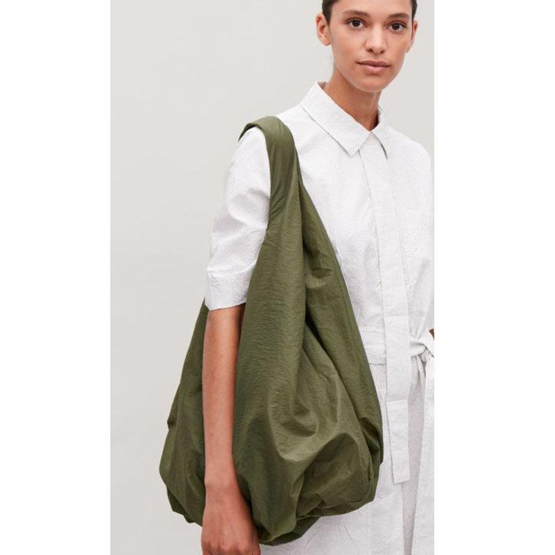 

High Quality Women New Black Pleated High Capacity Canvas Personality All-match Crossbody Shoulder Bag Fashion Tide 2021 Female