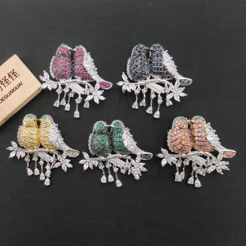 

Pins, Brooches APDGG 44x48mm Gold Plated Mixed Color Cz Micro Pave Bird Brooch Pin