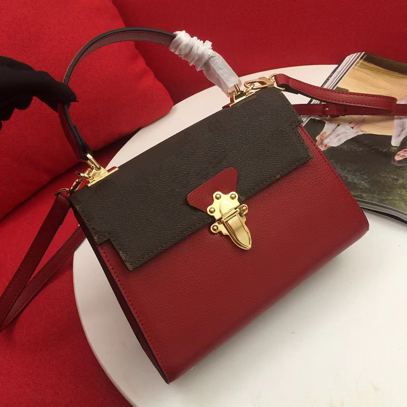 

Ladies Fashion Designer Flip Presbyopia Shoulder Bags Totes Bag High Quality Leather Diagonal Bag Monogrames Vernis Handbags M53662 Fast Delivery, Plum