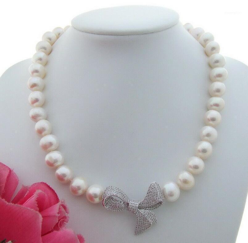 

10-11MM White Freshwater Pearl Necklace CZ Pendant 19" Chains