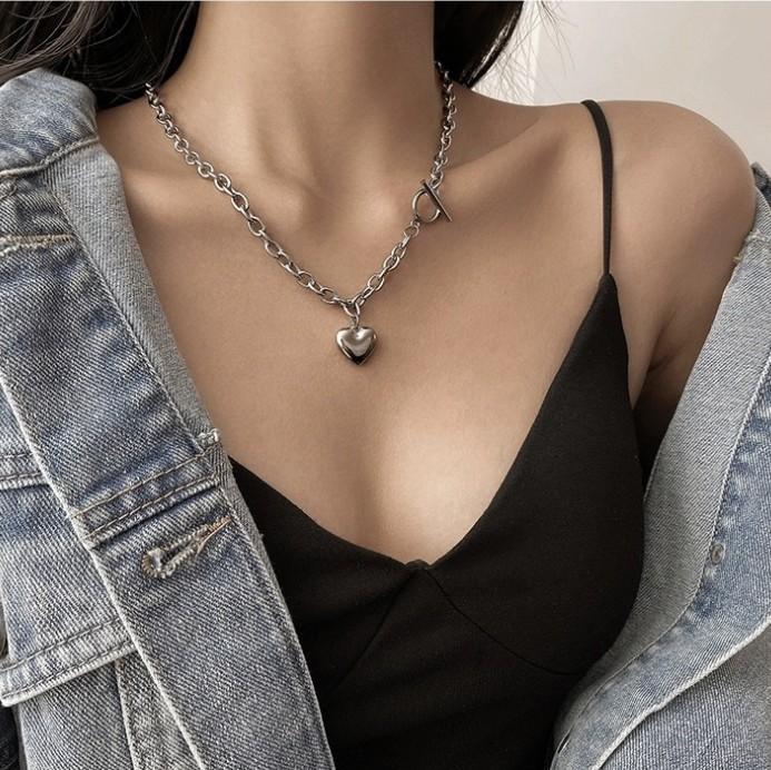 

Chains Delysia King Metal Vintage Love Necklace Personality Clavicle Chain