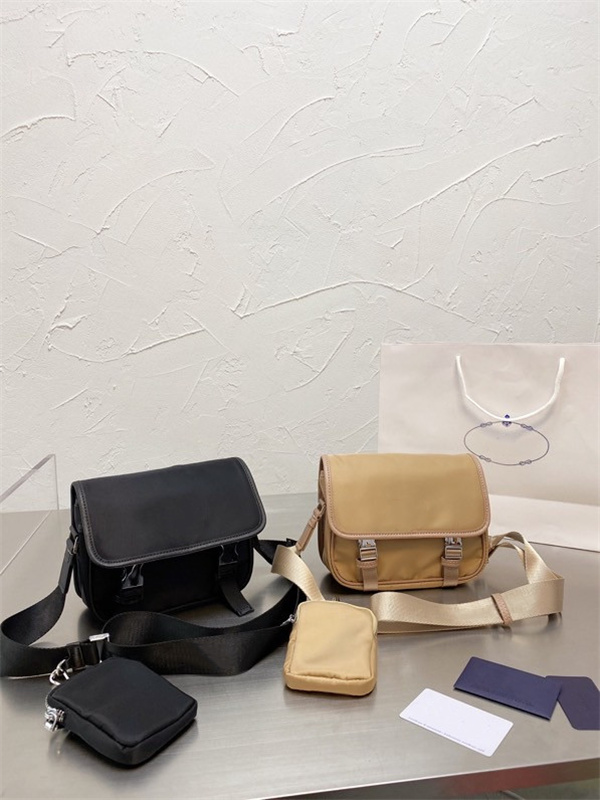 

Luxury high quality black backpack school bag removable shoulder strap leather fashion letter pattern 21-14cm, The box is not sold separately