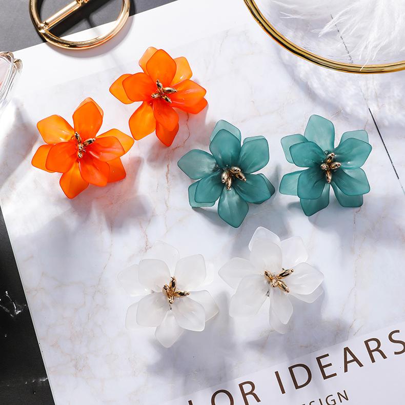 

Stud 2021 Statement Acrylic Big Flower Orange Blue Earrings For Women Summer Sea Holiday Fashion Ear Accessories Brincos