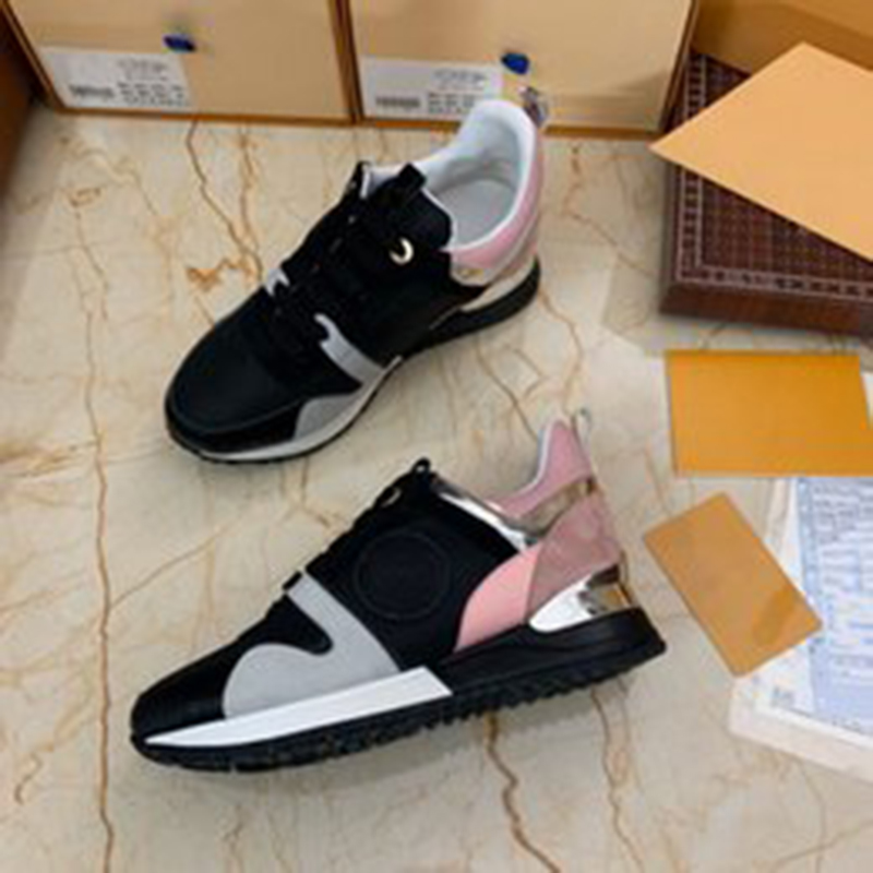 

2021 New Designer Casual Shoes Slip-on Roller Boat Mens Women Suede Spike Crystal Leather Sport Sneakers MJHB00010050, 1 no box