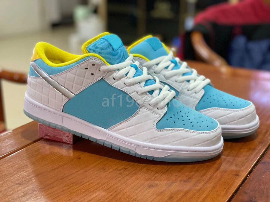 

Ducks F-T-C Lagoon Pulse Low Running Shoes Mens Womens White Metallic Silver Sports Skateboard Trainers Suedue Designer Sneakers, Sky blue