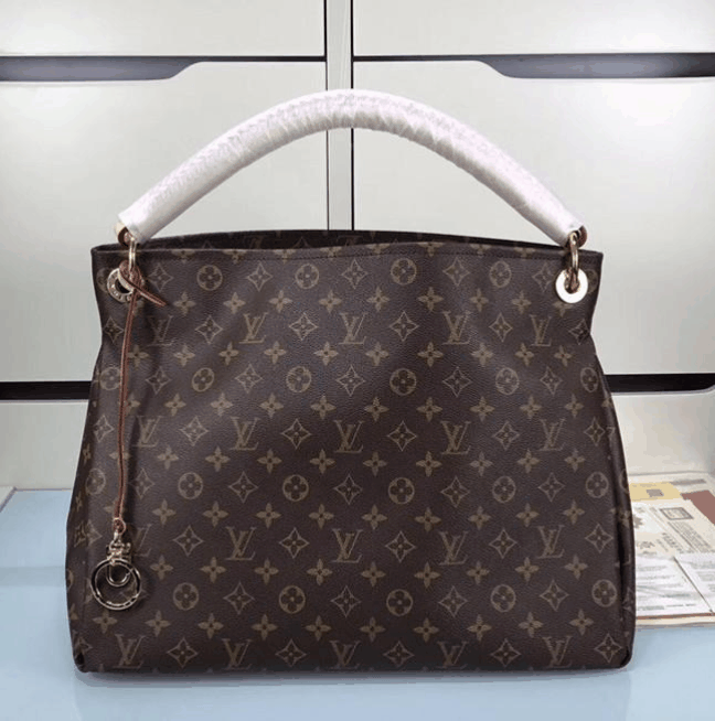 Artsy Designers Luxe L Fleur de haute qualité Dames Bandbody Sac Sac à main en cuir sur chaîne Femmes célèbres Sacs à bandoulière GG Louis's Vutt