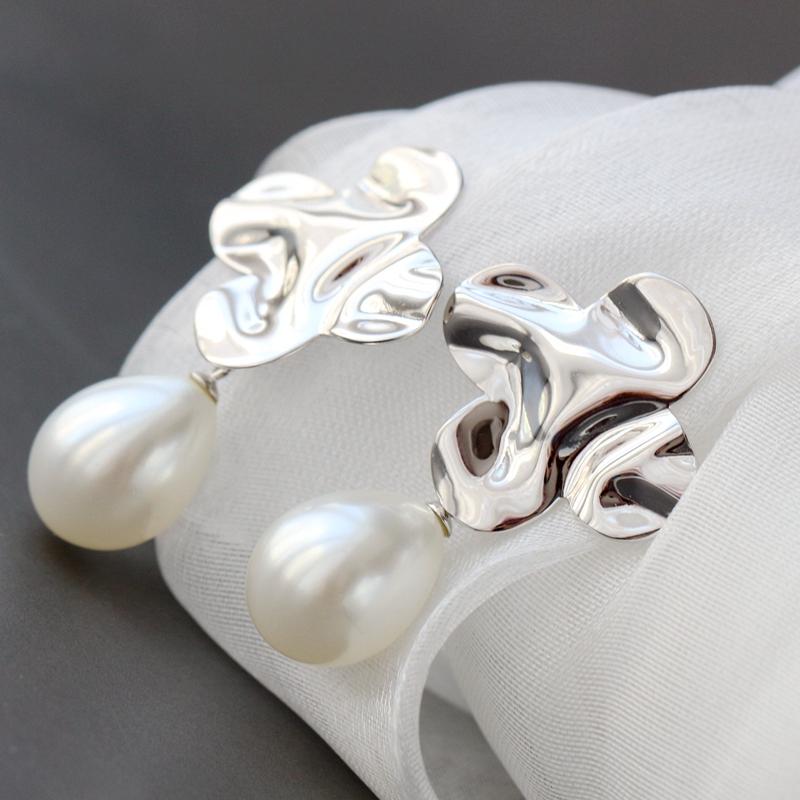 

Dangle & Chandelier Authentic 925 Sterling Silver Trendy Style Charm Eardrop Inlaid Imitation Pearl Personality Women Earring Jewelry Gift