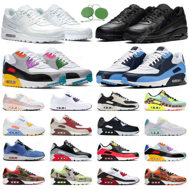 

Wholesale running shoes men chaussures USA triple black white Cool Grey Orange Court Purple Be True Volt mens womens trainers, 36-40 metallic gold