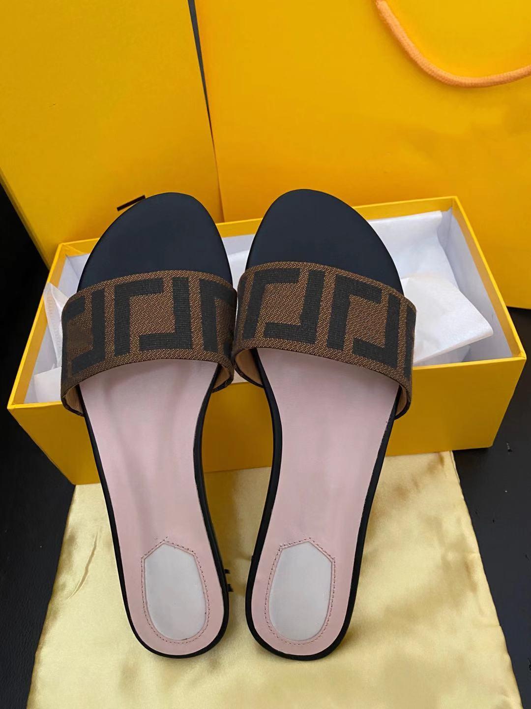 

2021 hight quality Designer Men Women Floral Sandals Big blossom mix models flower animals Snake Print Slide Summer Fashion Wide Flat Slippery Slipper witLkT3#