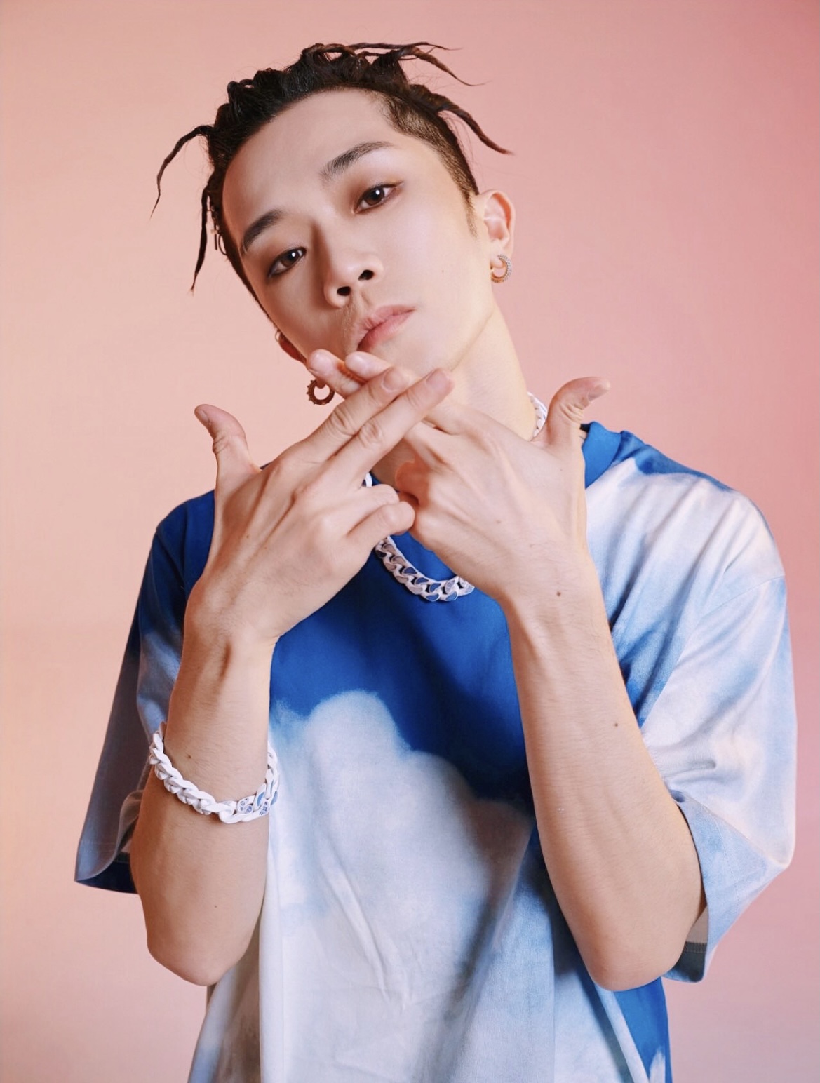 

ON Cloud 20SS hip hop street fashion t shirt short Sleeve for Mens womens Top Tees Casual Printing Hiphop Shirts rest shorts sleeves Tee Men Women, I need look other product