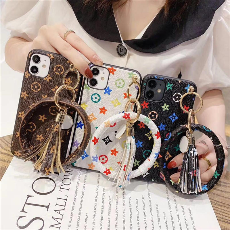 

Brand designer with Beautiful Bracelet ornament fashion phone cases for iphone 12 pro max 11 ProMAX X/XS MAX 8plus 8 7plus High-end cover
