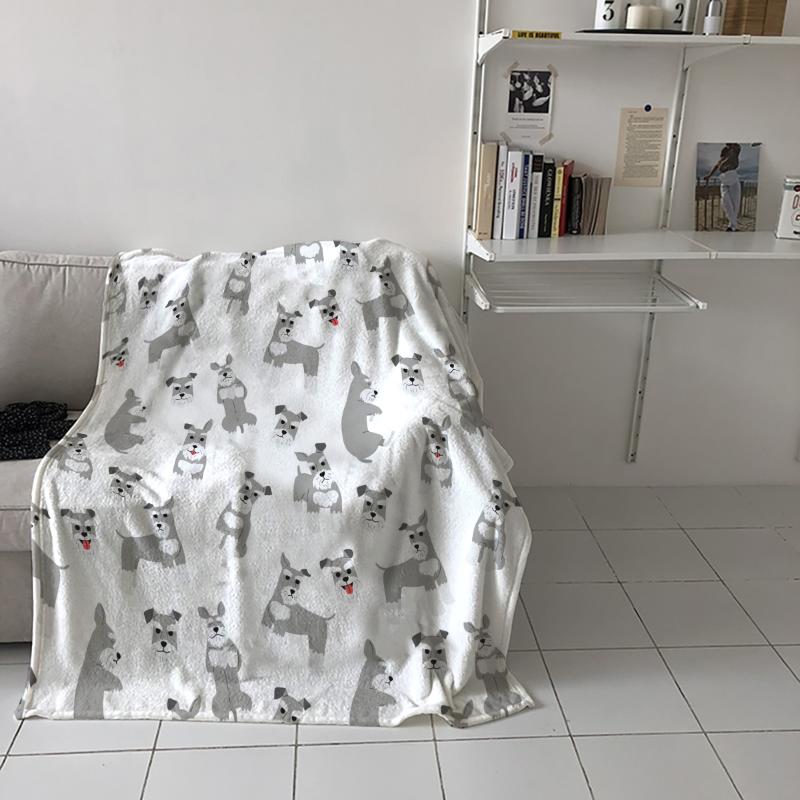 

Blankets Cartoon Grey Dog Pet Throw Blanket Picnic Travel Portable Soft Bedspread Microfiber Flannel For Beds