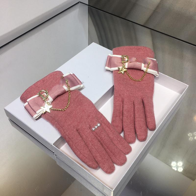 

Brand Letters Women Gloves Classic Pearl Ornament Lady Thicken Glove Winter Bow Knot Soft Touch Girls Mittens