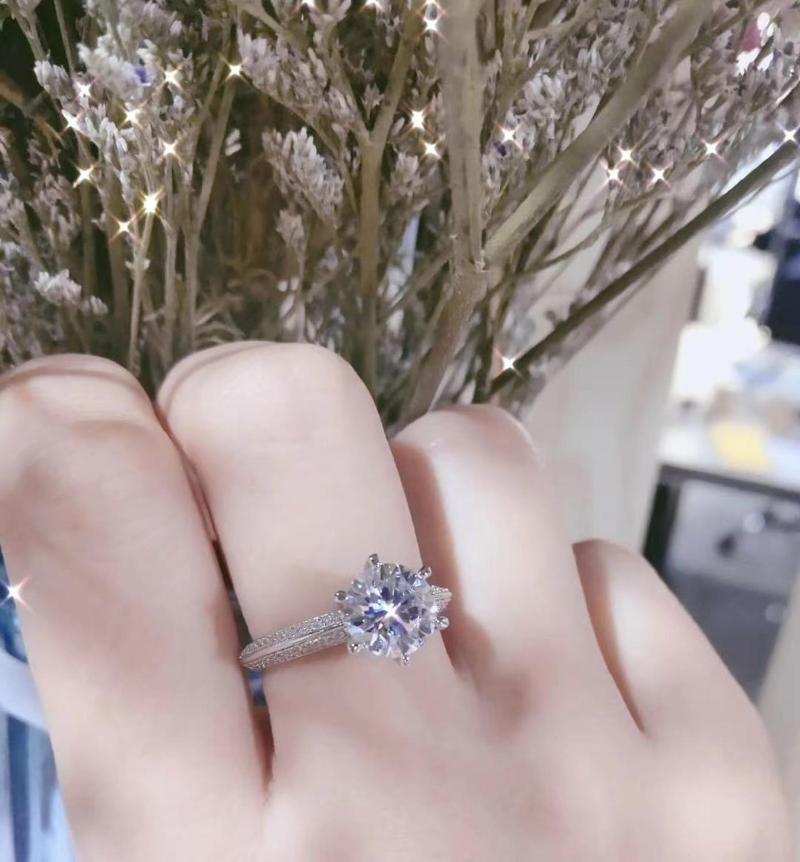 

Cluster Rings GEM'S BALLET 6 Prong 1ct 2ct 3ct Moissanite Diamond Solitaire Ring 925 Sterling Silver Engagement For Women Jewelry