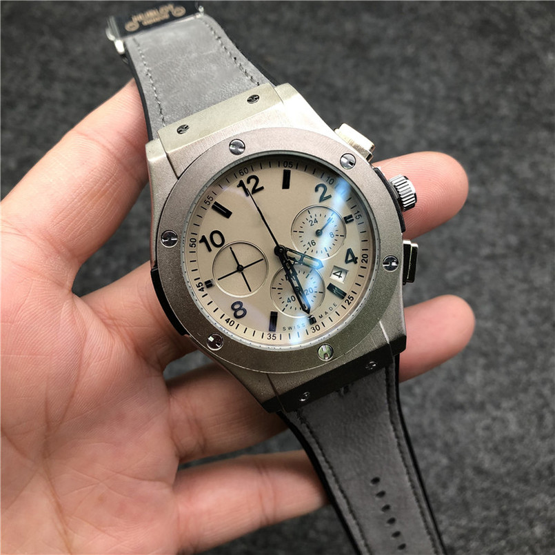 

Montre de luxe factory quality 42mm men's watch sapphire glass stainless steel case leather strap quartz automatic movement solid buckle Geneva 4015