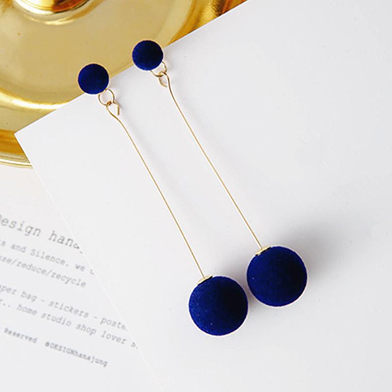 

Stud Fashion Red/Black/Gray/Blue Plush Ball Earrings For Women Korea Personality Round Long Tassel Statement Jewelry Gifts, Golden;silver
