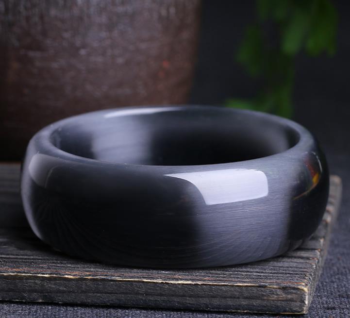 

Bangle Natural Jade Hand-Carved Lady Charm Jewelry Fashion Accessories For Men Women Round