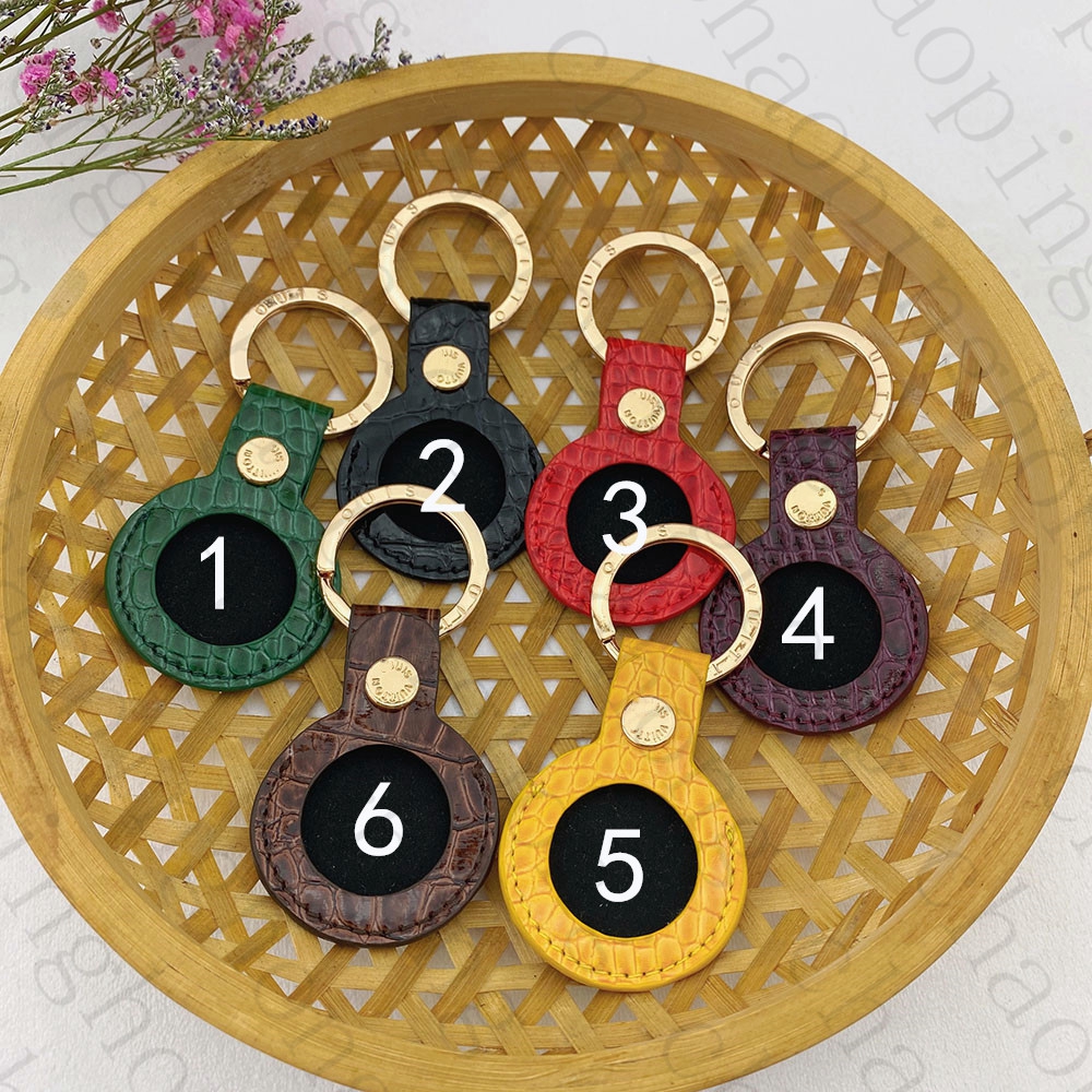 

L PU Leather Crocodile Pattern Case for AirTag Finder Anti-Scratch Protetive Cover Brand Pattern With Keychain Carabiner