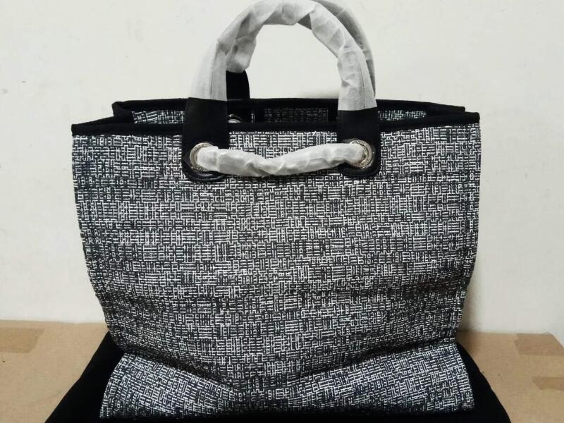 

Realfine Bags A66941 38cm Black Color Maxi Shopping Handbags Lambskin Leather Purse For Women Gold/Silver-Tone Metal Hardware Come with Dust Bag, A66941 38cm 5a_8