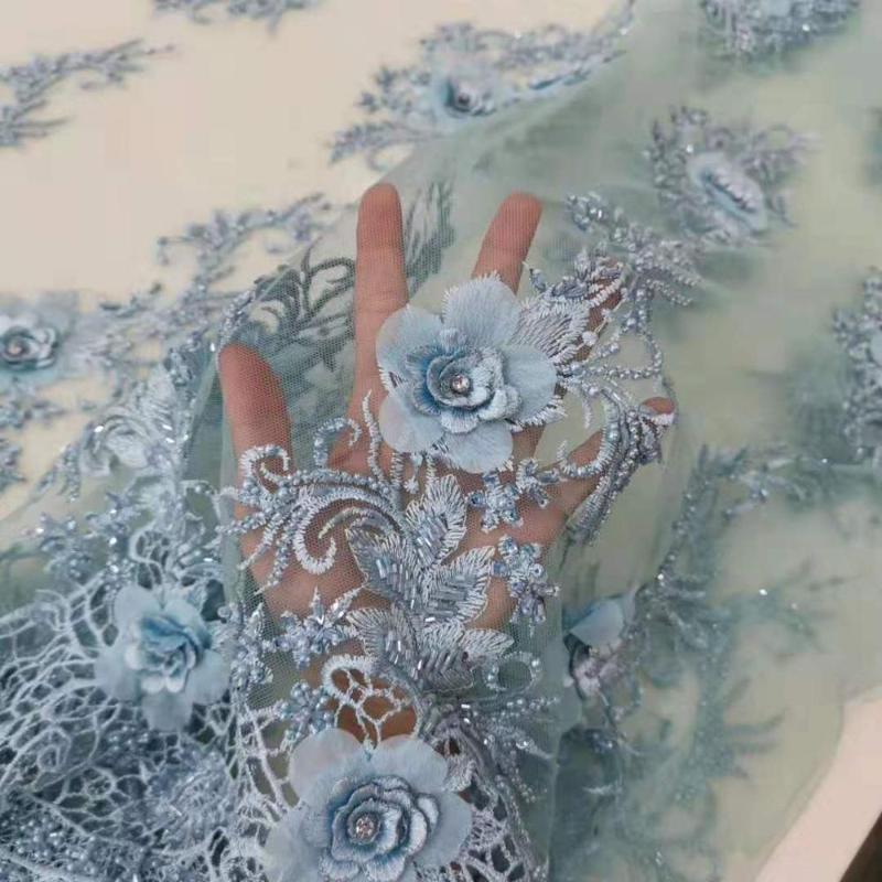

Beautiful hand-made beaded embroidery mesh French African lace embroidery Nigeria lace suitable for high-end evening dress skirt