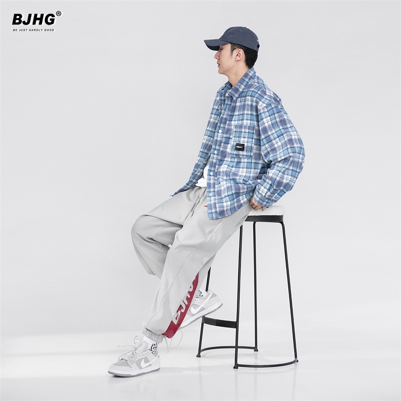 

Autumn Guochao embroidered Plaid Shirt Men's casual loose ground Street hip hop sports basketball shirt coat, White;black