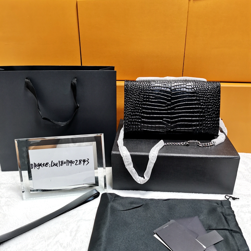 

Classic fashion Lady's handbag Leather KATA chain tassel bag Alligator style Simple Dinner Bags 24cm Leisure backpack send box 3A#026700, Free delivery box