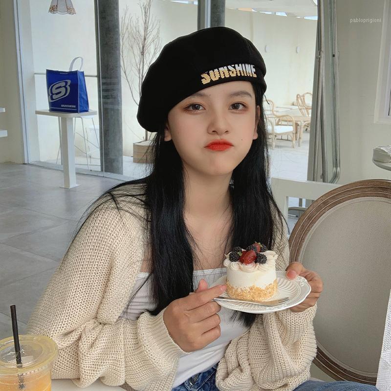 

Web Celebrity Beret Lady Instagram Black Character Embroidered British Retro Korean Edition Bud Hat Women Berets