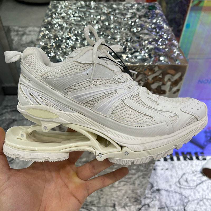 

22SS Season Seventh Generation Jogging Shoes 35-46 Mans Fashion Sneakers 6.0 Mechanical Spring Sole Protection Design High Quality Men women designer baskets, White