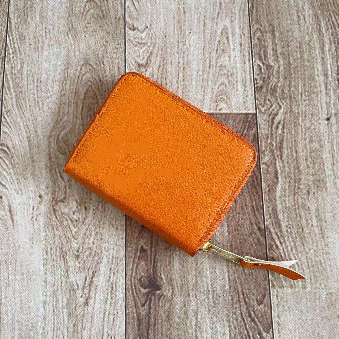 

Women Wallets Luxurys Designers Short wallet wristle handbag bag lady purse passport ID credit card holder cowhide clutch wallet pu Leather 6ap0067, Red