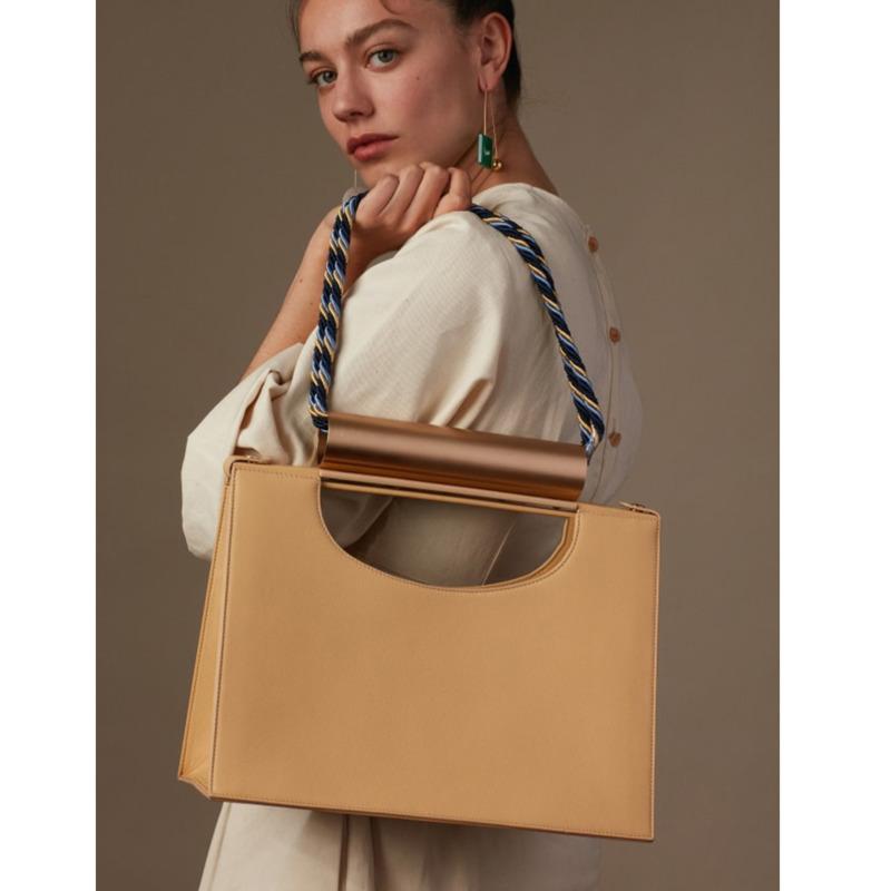 

Women Woven Rope Single Shoulder Underarm Document Bag 2021 New Metal Portable Large Capacity Tote Bag HF7G, Yellow