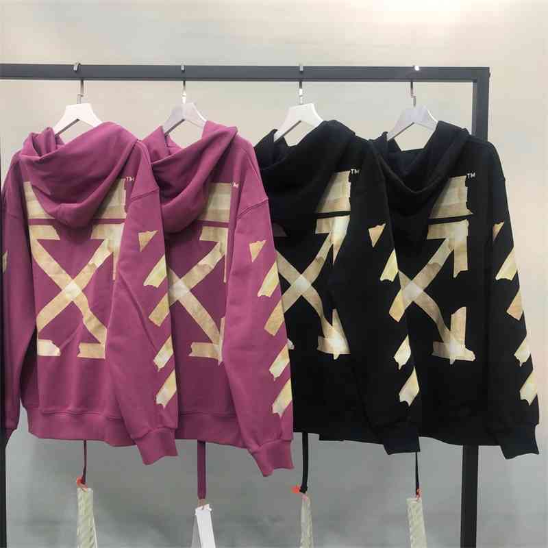 

Off 20ss white hot stamping adhesive tape arrow men's and women's same style ow couple hoodie with hat, Black