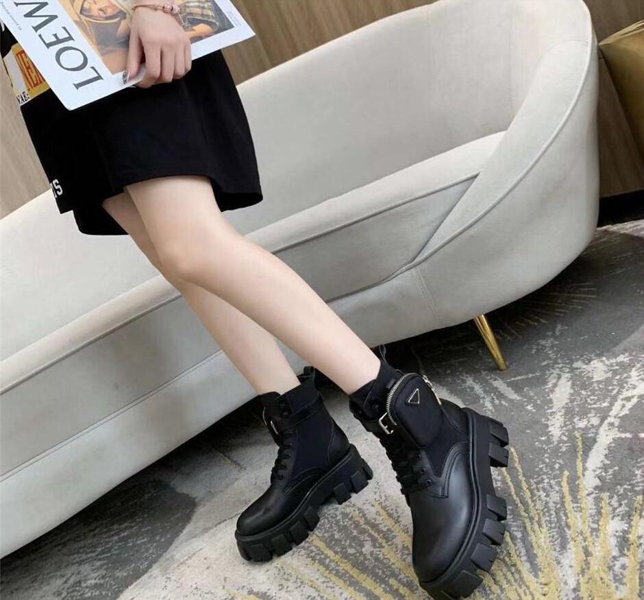 

2021 Women Rois Boots Designers Ankle Martin Boot Leather Nylon Removable Pouch Bootie Military Inspired Combat Shoes Original