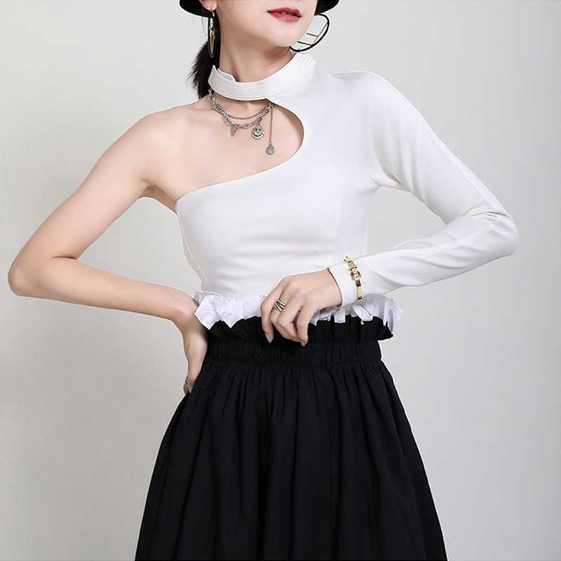 

Design Hollow Out Irregular Fashion TShirt Women Solid Off Shoulder Short Tops Korean Summer Slim Bodycon Mujer Camisetas 13A223 210525, Black