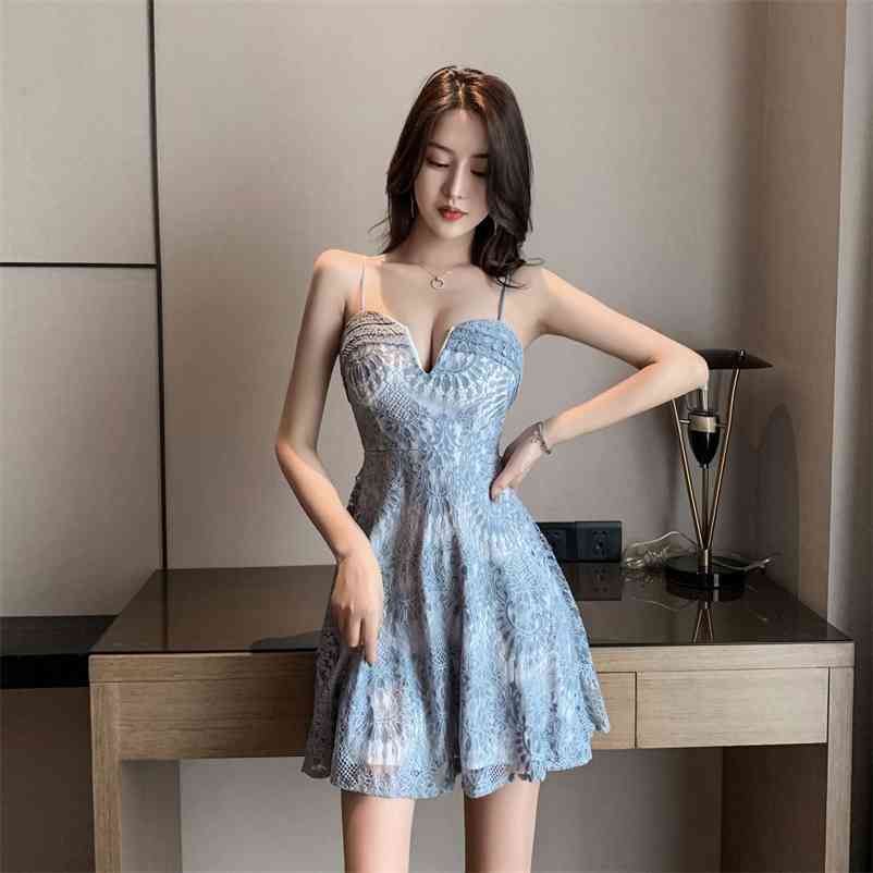 

Nightclub sexy dress with low-cut chest leaking straps Office Lady Polyester Sheath Zippers Knee-Length Regular 210603, Black